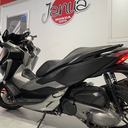 Honda Forza 300i ABS